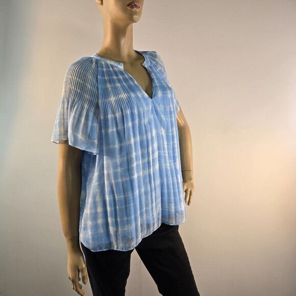 Halogen Pleated Flowy Blue Blouse Size M - Picture 5 of 8